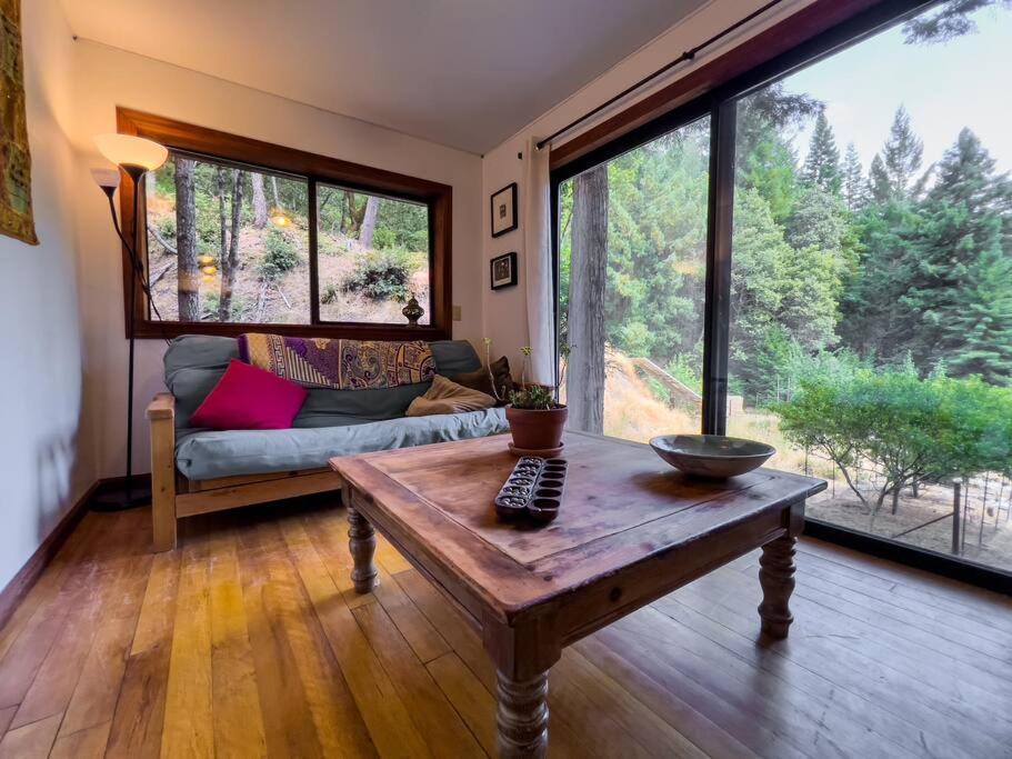 Апартаменты Little House In The Redwoods With A Hot Tub! Гарбервилл Экстерьер фото