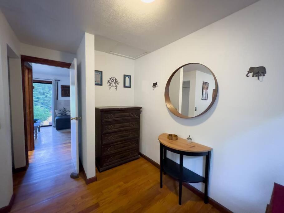 Апартаменты Little House In The Redwoods With A Hot Tub! Гарбервилл Экстерьер фото